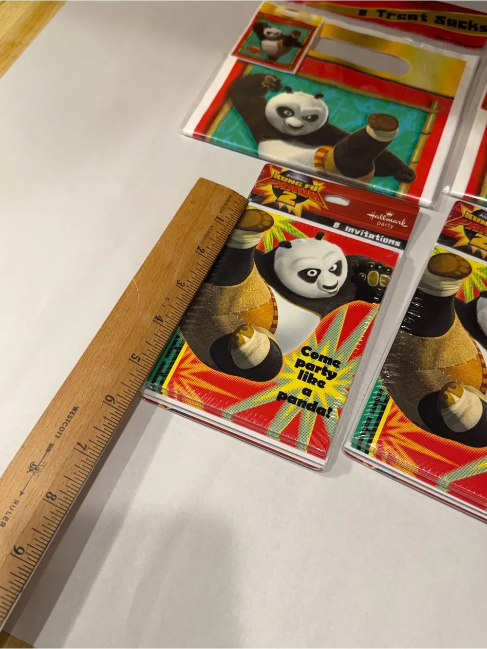 2011 Kung Fu Panda Themed Party Supplies Pack - Red & Black